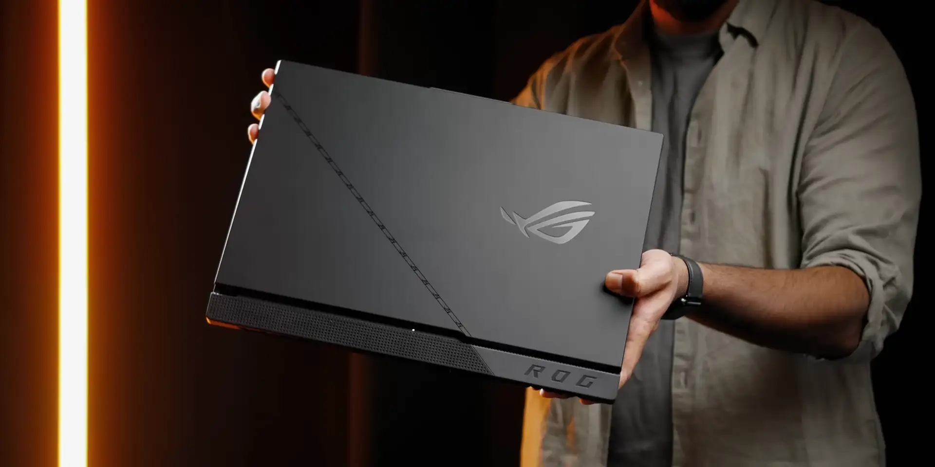 ROG Strix Scar 17 Review : Fastest Gaming Laptop in 2023?
