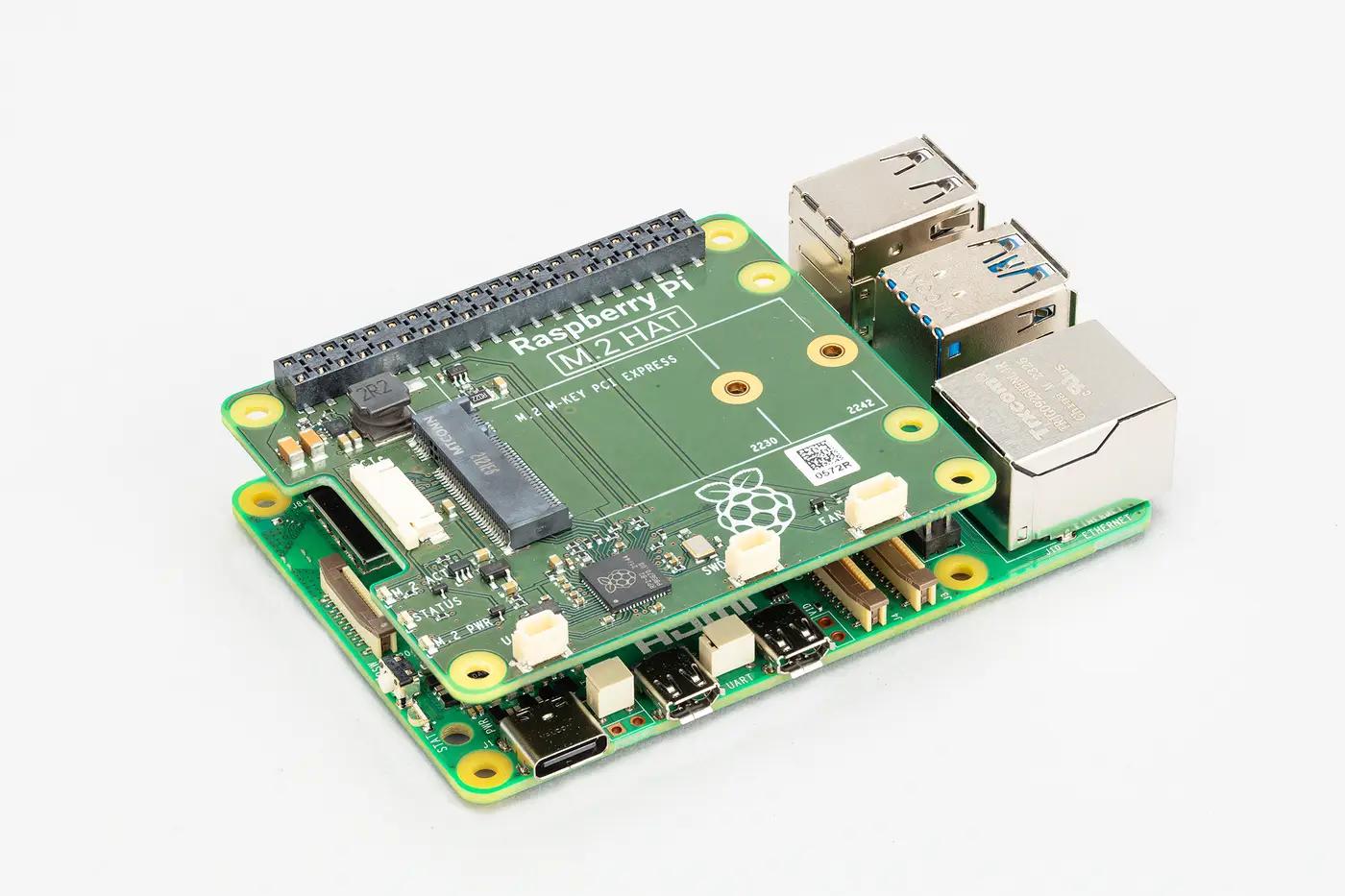 SATA & SSD Port in Raspberry Pi 5 Connect via M.2 HATs